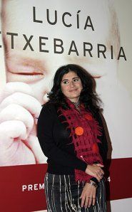 Luc&iacute;a Etxebarria