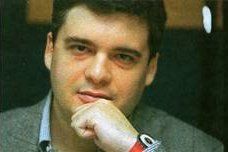 &Aacute;lvaro P&eacute;rez Capiello