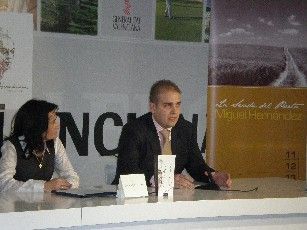 Adri&aacute;n Ballester
