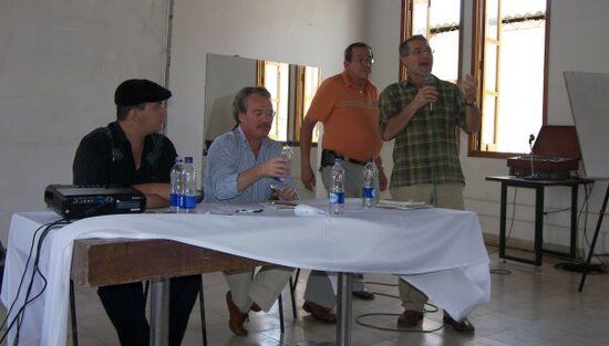 Jorge G&oacute;mez Jim&eacute;nez, Alberto Barrera Tyszka, Ciro P&eacute;rez y C&oacute;simo Mandrillo