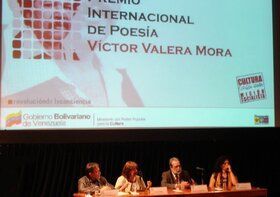 Jurado del Premio Internacional de Poes&iacute;a V&iacute;ctor Valera Mora