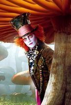 Johnny Depp interpretando al Sombrerero Loco en �Alicia en el Pa�s de las Maravillas�, de Tim Burton, basada en la obra de Lewis Carroll