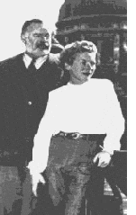 Ernest Hemingway con Mary Welsh, su cuarta esposa, en Venecia