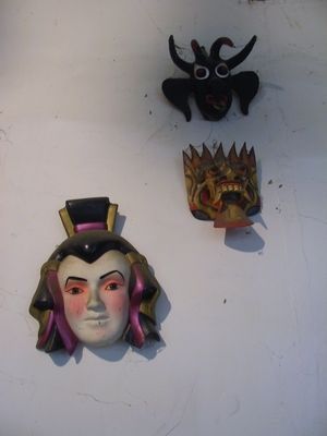 Hechos de máscaras