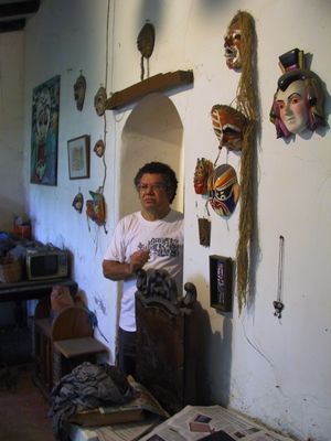 Hechos de máscaras
