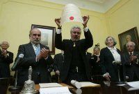 Al� Chumacero, Jos� G. Moreno de Alba, Adolfo Casta��n, Margit Frenk y Jaime Labastida durante la ceremonia