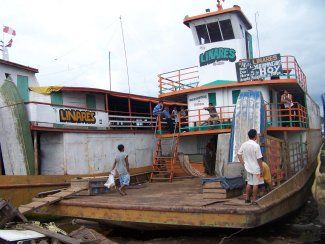 A punto de abordar la Linares I