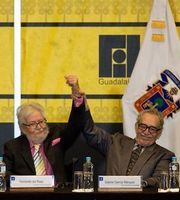 Gabriel Garc�a M�rquez (der.) y Fernando del Paso