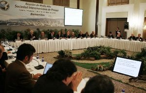 Reuni&oacute;n de la SIP en Caracas, en marzo de 2008