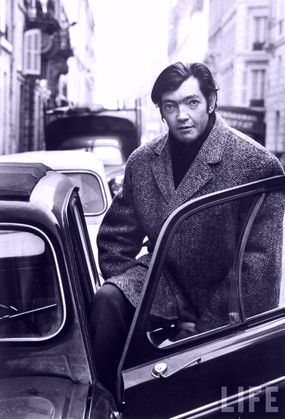 Julio Cort&aacute;zar. Fotograf&iacute;a: Life