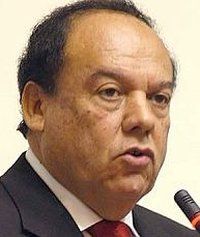 Luis Alva Castro