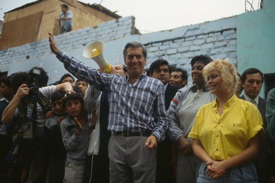 Campa&ntilde;a de Mario Vargas Llosa por la Presidencia del Per&uacute; (1990)