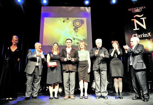 Edgardo Cozarinsky (jurado), los premiados Mundani, Nielsen y Krimer, Carlos Gorostiza, Rosa Montero y Juan Cruz (jurados)