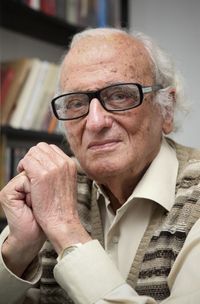 Juan Brom
