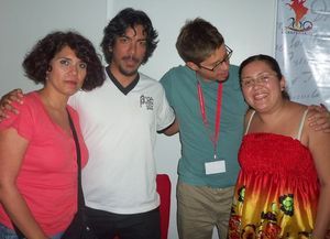 De izquierda a derecha, los miembros del jurado, Rosa Elena P&eacute;rez, Luis Alfredo Brice&ntilde;o y Luis Laya, junto con la escritora Mar&iacute;a Alejandra Rojas, ganadora del certamen