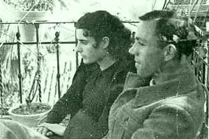 Miguel Hern&aacute;ndez y Josefina Manresa