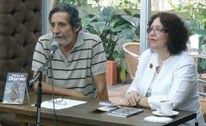 Antonio Hern&aacute;ndez y Edda Armas