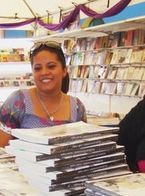 Venta de libros en el VIII Festival Internacional de Poes�a de Granada