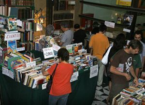 Feria del Libro Usado de la Universidad Mayor