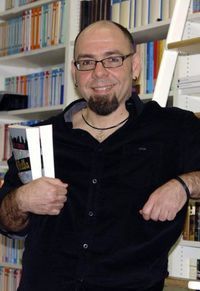 Alberto Ferreras