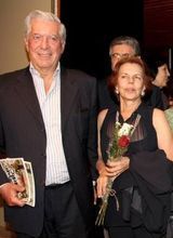 Mario Vargas Llosa y su esposa Patricia