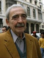 Juan Gelman. Fotograf�a: Alejandro Cherep