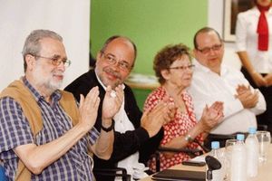 De izquierda a derecha: Roberto Hern&aacute;ndez Montoya, presidente del Celarg; Pedro Calzadilla, ministro de Cultura de Venezuela; Dina Picotti y Roberto M&eacute;ndez Mart&iacute;nez, miembros del jurado