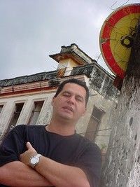 &Aacute;ngel Santiesteban