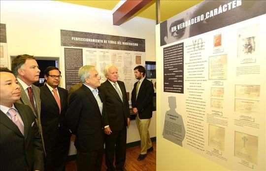 Sebasti&aacute;n Pi&ntilde;era durante la inauguraci&oacute;n de la casa-museo de Vicente Huidobro