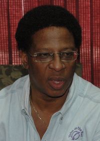 Roberto Marcall&eacute; Abreu
