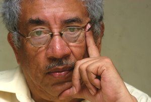 Manlio Argueta