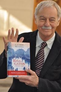 Eduardo Mendoza