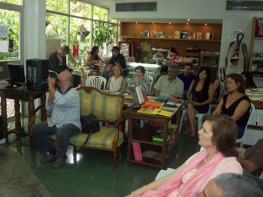 18 a�os � 300 ediciones � Una lectura