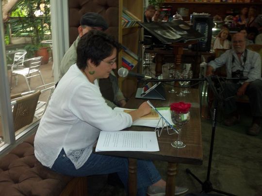 18 a�os � 300 ediciones � Una lectura