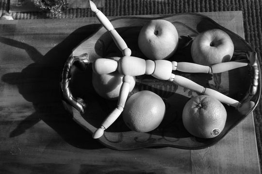 &ldquo;Claves lanzadas al espacio o a las aguas&rdquo;, de Wilfredo Carrizales